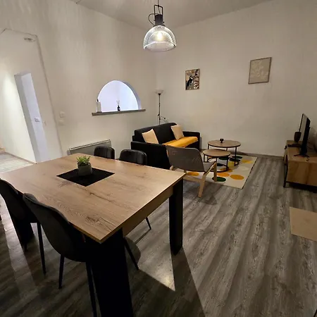 2 Chambres, Cuisine Equipee Apartment Beaucaire (Gard)